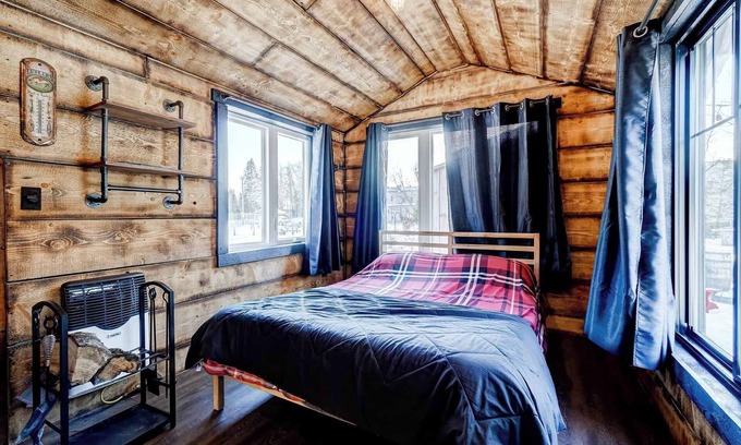 Lac-des-Plages Cabina | Your Cozy Cabin Retreat