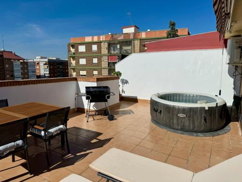 Nou Moles Apartamento | Your Long Stay Attic Home in Valencia