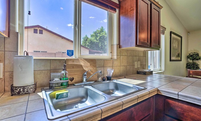 Yuma Cabaña | Yuma Family Home w/ Covered Patio + Grill!