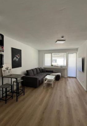 Stadtbezirk 3 Apartamento | Zentrales und renoviertes Apartment nähe Medienhafen mit Balkon