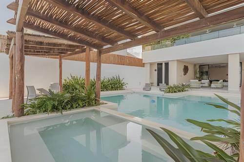 Chicxulub Puerto Apartamento | Zirene, Depto con jacuzzi priv