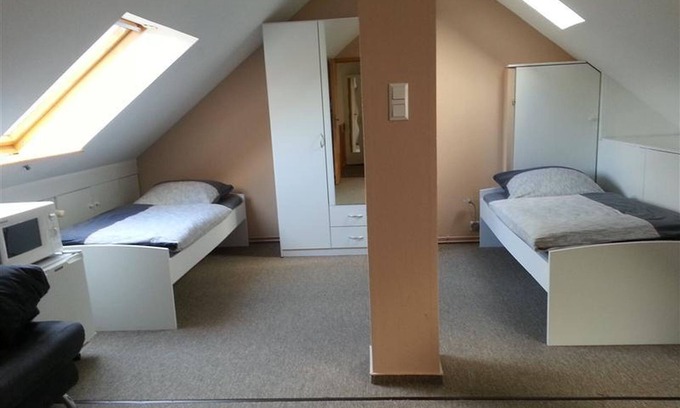 Ahlem-Badenstedt-Davenstedt Apartamento | Zweibettzimmer Business, mit Eigenem Bad