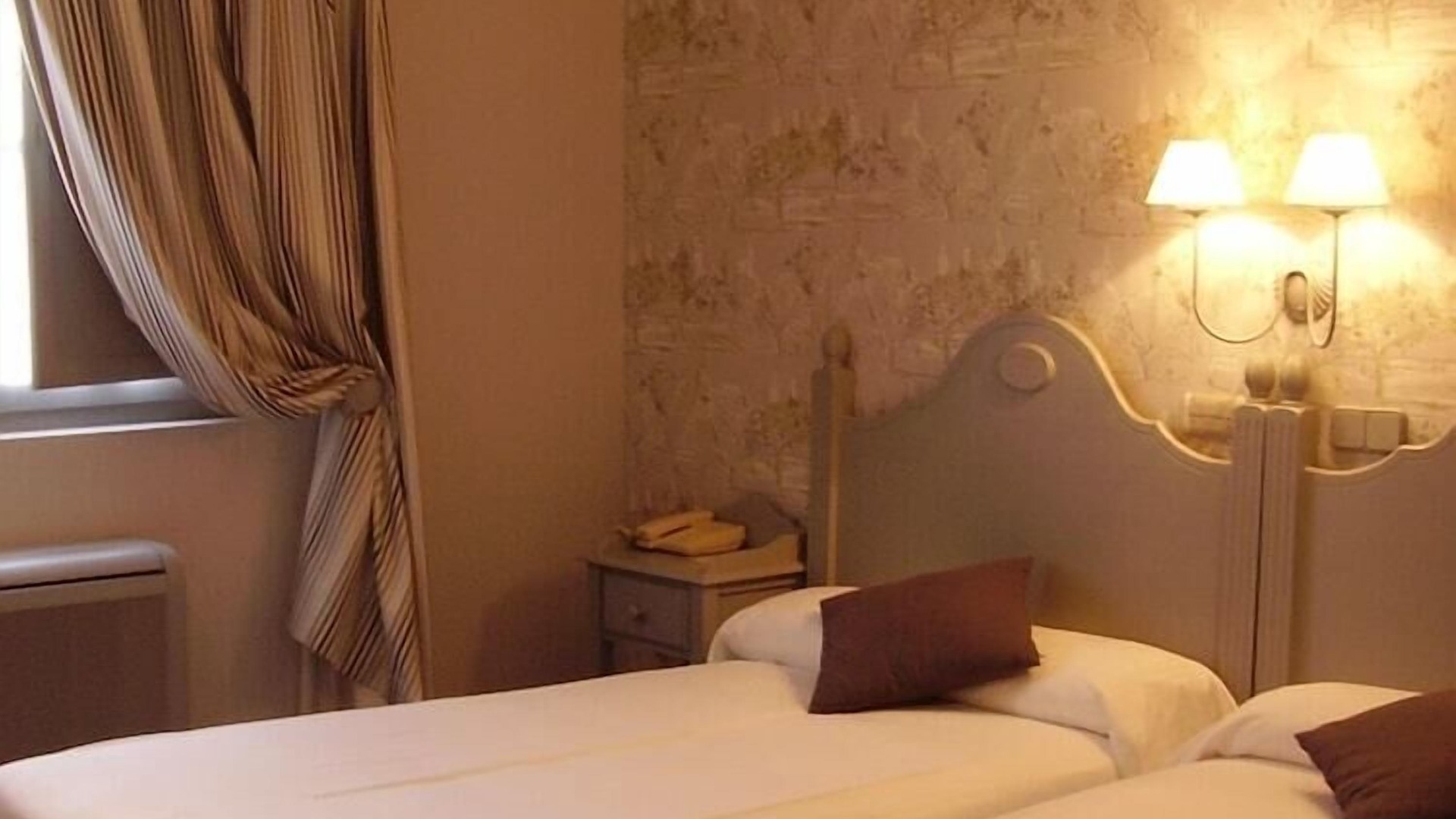foto de Dormitorio en Centro de Comillas
