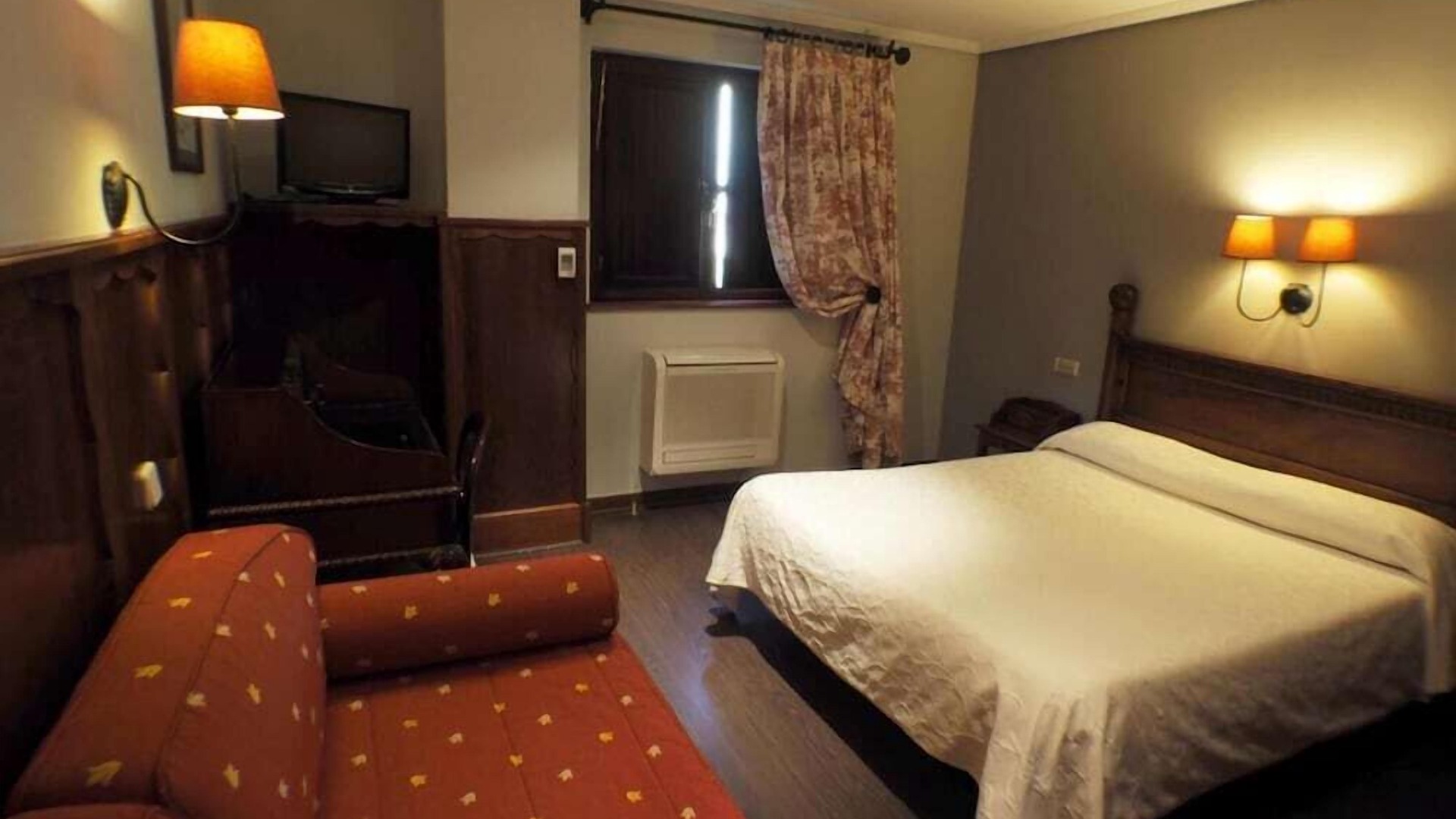 foto de Dormitorio en Centro de Comillas