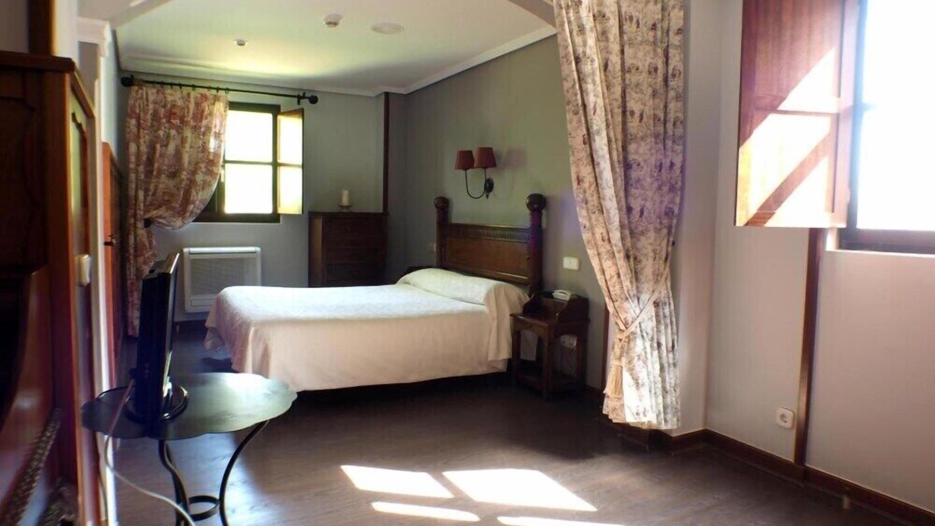 foto de Dormitorio en Centro de Comillas
