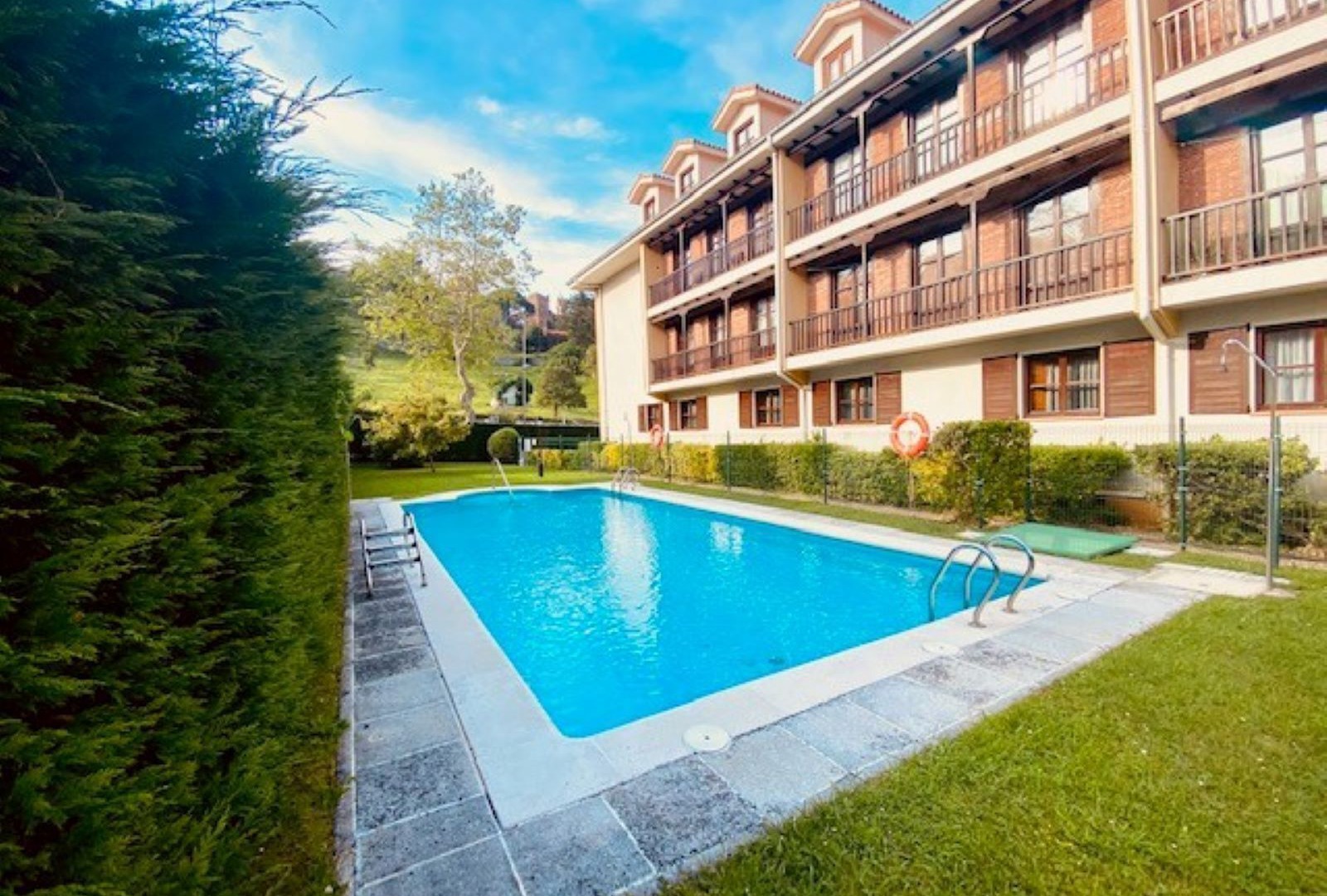 foto de Exterior en Centro de Comillas
