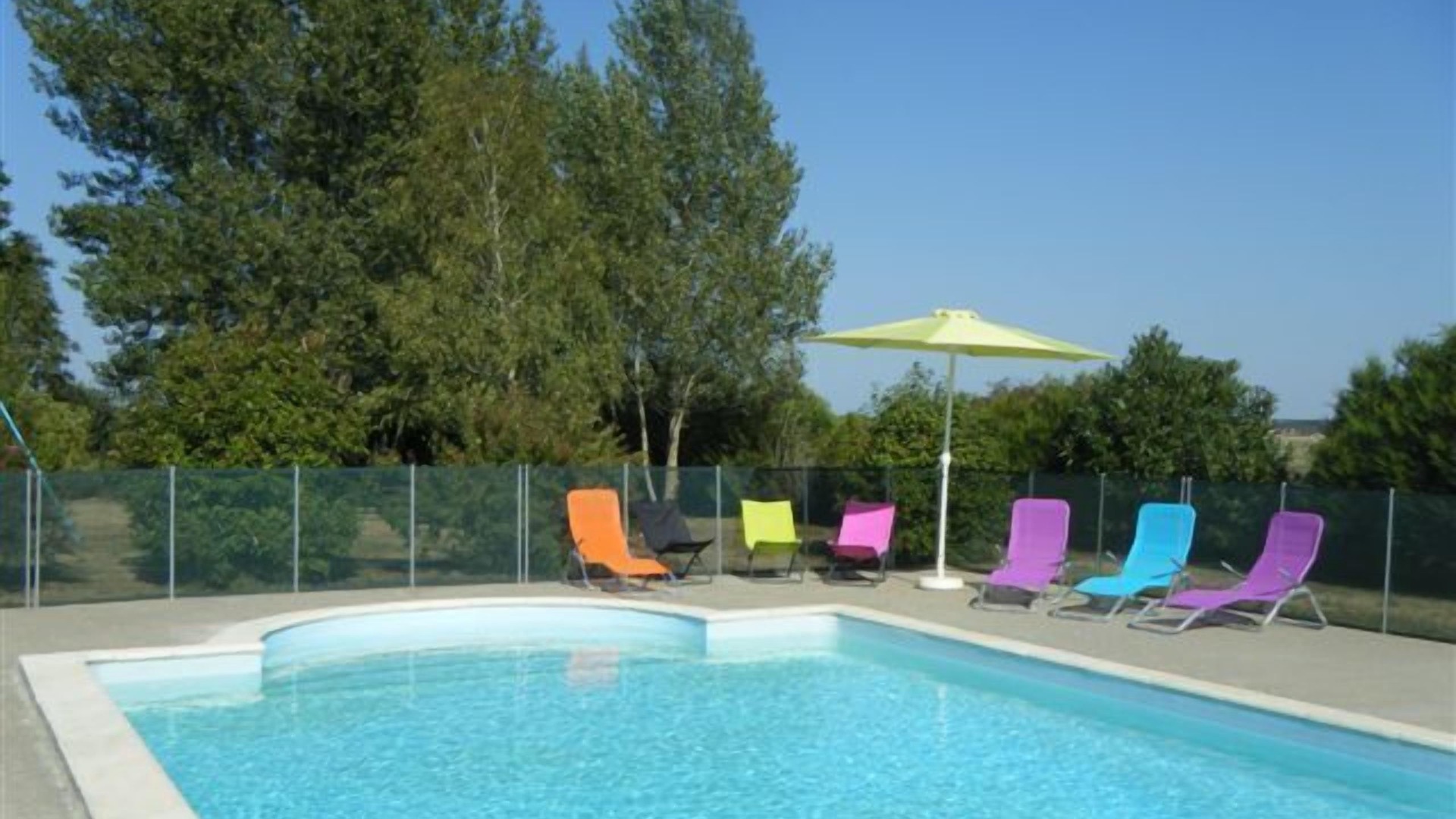 foto de Exterior en Chambourg-sur-Indre