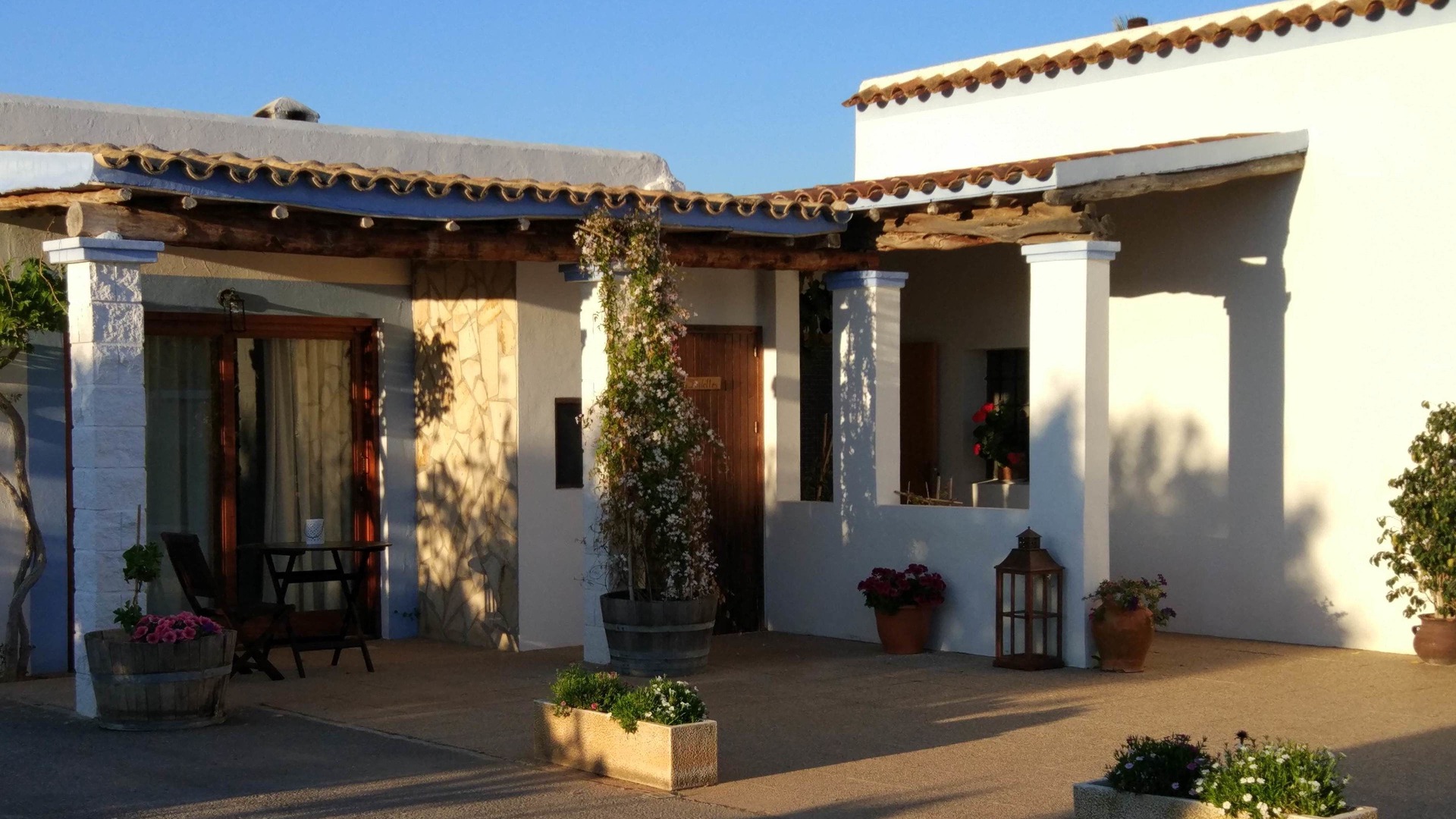foto de Balcón de patio en Sant Joan de Labritja