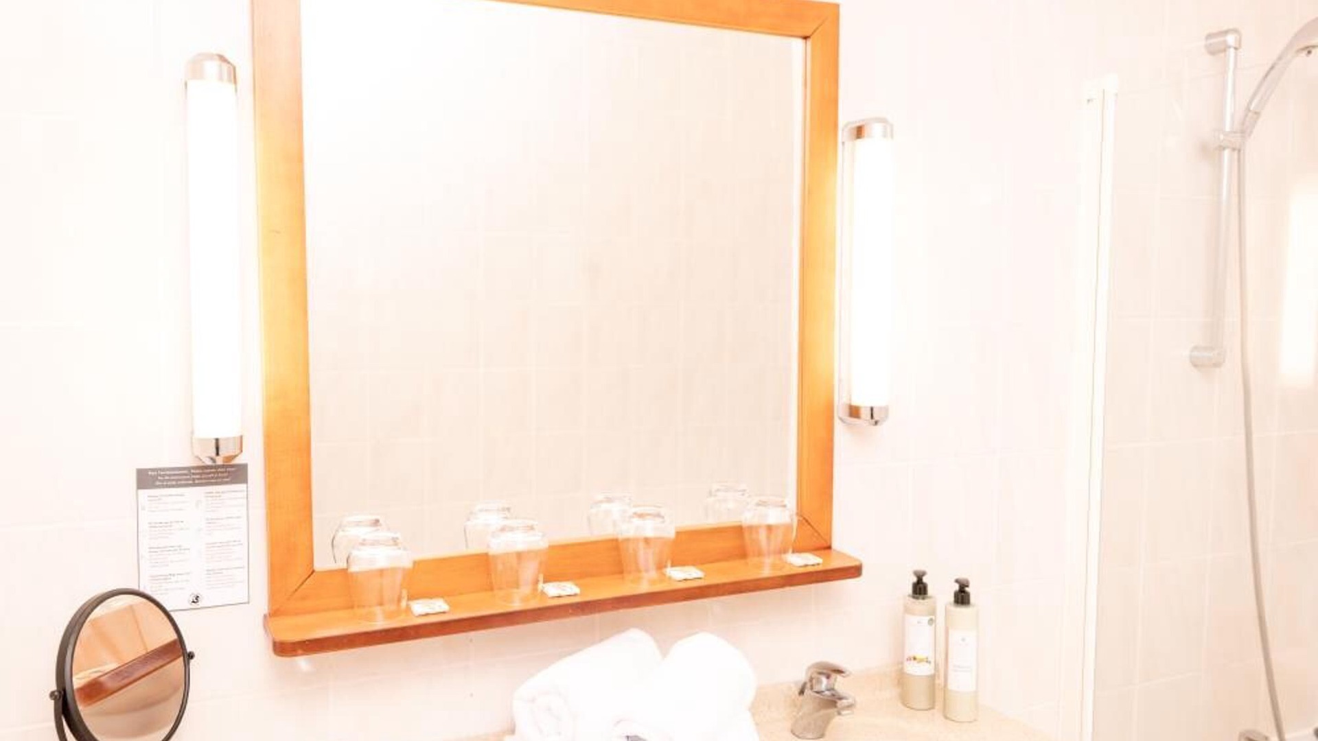 foto de Baño en Onet-le-Chateau