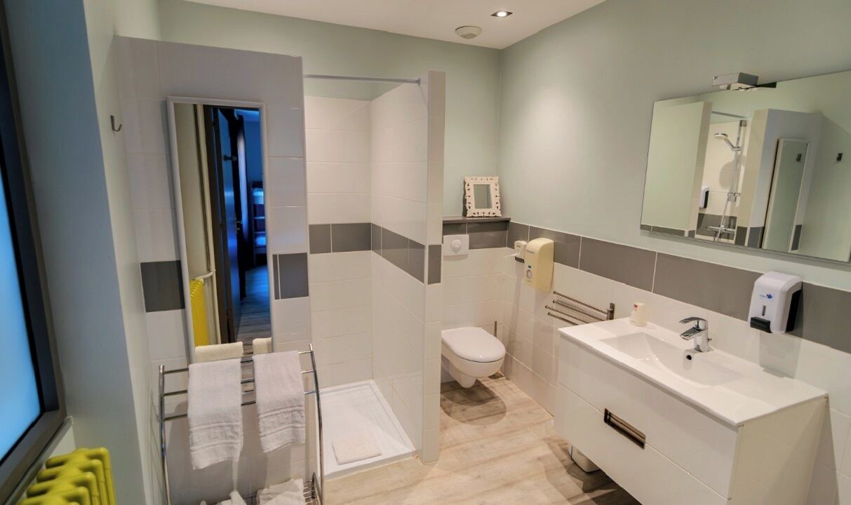 foto de Baño en Cluny