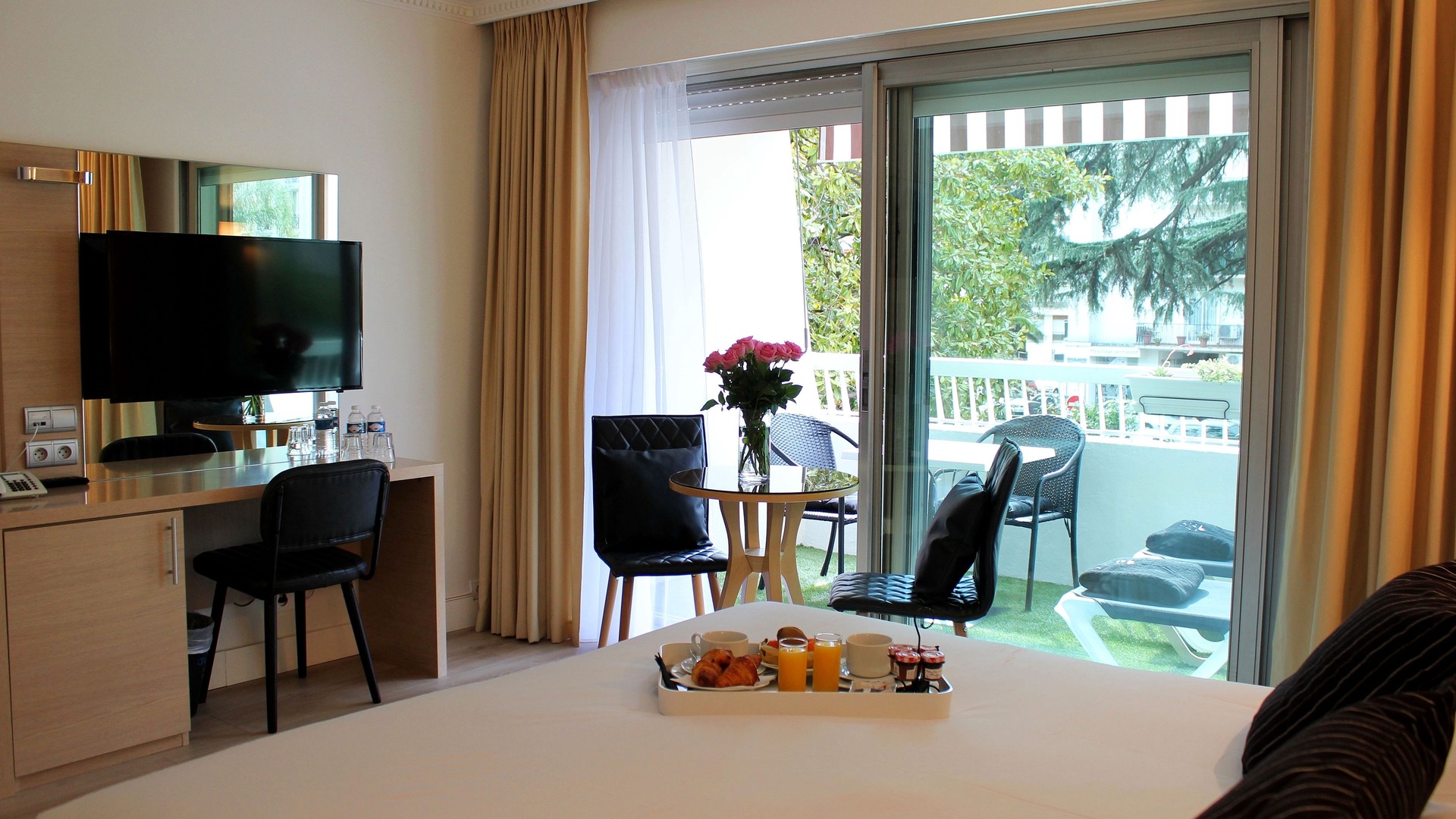 foto de Dormitorio en Cannes City Centre
