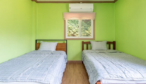 Habitación básica, 2 habitaciones (Bomnal)