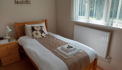 Habitación, 1 cama individual, baño compartido