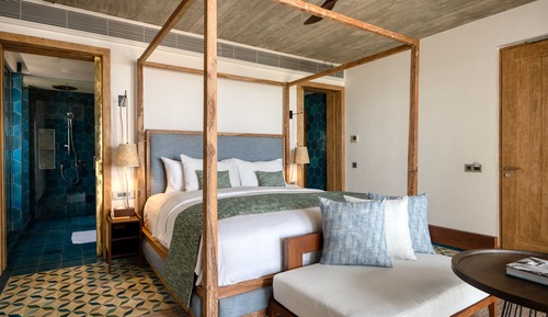 Bay View Suite