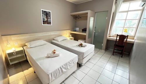 Habitación estándar con 2 camas individuales