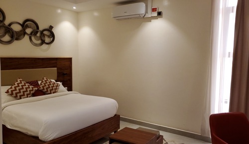 Habitación Deluxe, 1 cama de matrimonio, no fumadores, vistas a la ciudad