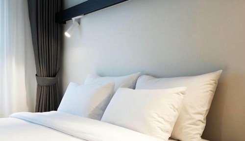 [Be The K-STAR PKG] Standard Double Room + K-POP Open Class Ticket for 2