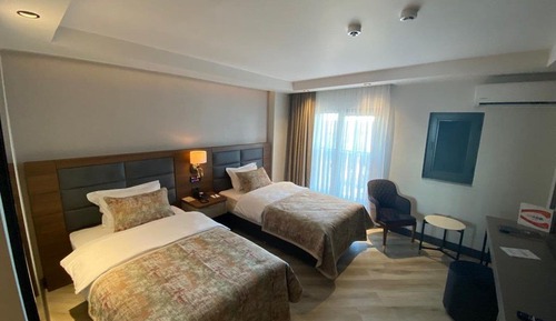 Habitación con 1 cama doble o 2 individuales