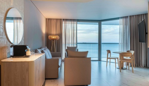 Suite, 1 cama de matrimonio grande, vistas al mar