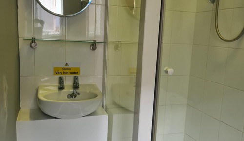 Habitación estándar doble, baño compartido