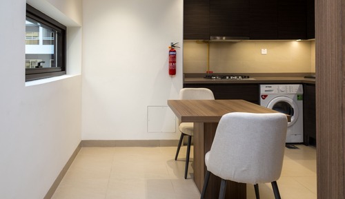 Suite estudio clásica