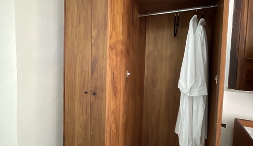 Suite estudio superior, 2 camas de matrimonio, vistas al jardín