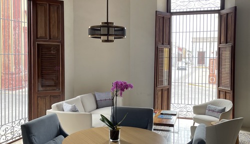 Suite familiar, varias camas, 2 baños, vistas al parque