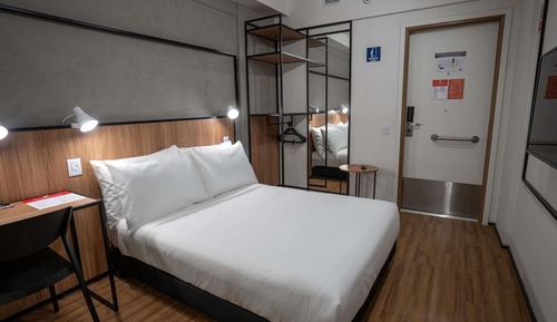 Habitación estándar, 1 cama doble, accesible para personas con discapacidad
