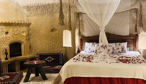 Estudio clásico, 1 habitación, chimenea