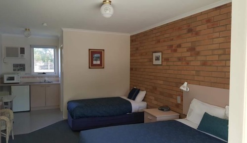 Habitación con 2 camas individuales