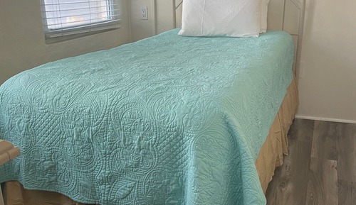 Habitación, 2 habitaciones, cocina (Small)