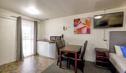 Habitación familiar, 1 habitación, vistas al jardín