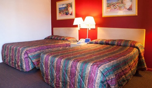 Habitación estándar, 2 camas dobles, fumadores