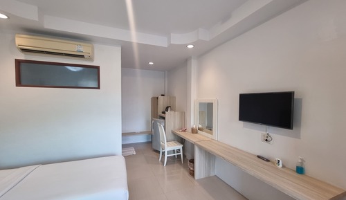 Habitación superior, vistas a la piscina