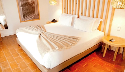 Suite Deluxe, 1 cama de matrimonio grande con sofá cama (2 adults)