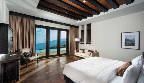 Villa (Jabal)
