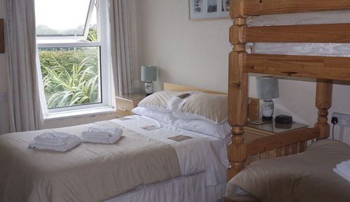 Habitación cuádruple familiar, baño privado