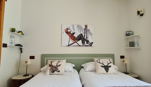 Habitación clásica, vistas a la montaña, en la zona del jardín