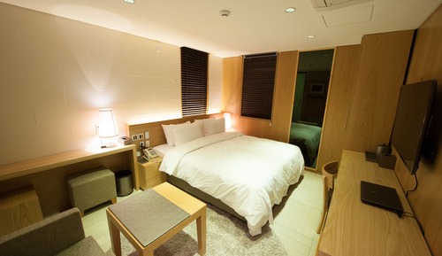 Habitación estándar doble (Bigger than most in Seoul)