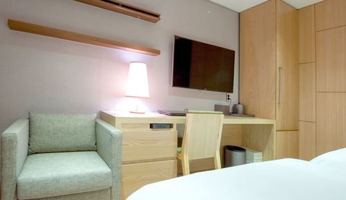 Habitación estándar con 2 camas individuales (Bigger than most in Seoul)