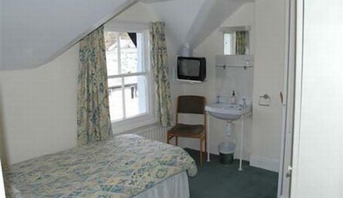 Habitación individual, baño privado