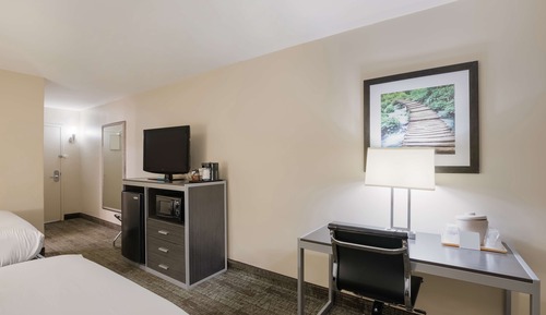 Habitación estándar, 2 camas dobles, no fumadores, frigorífico y microondas