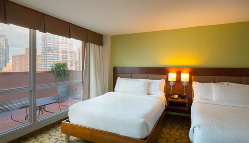 Habitación, 1 cama de matrimonio grande, terraza, vistas a la ciudad