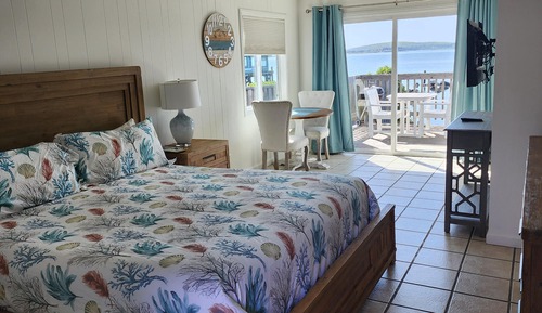 Dúplex estándar, 1 cama de matrimonio grande (Pelican 1)