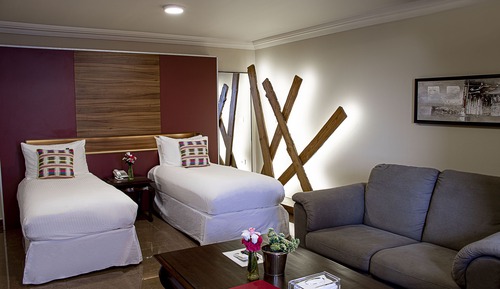 Habitación superior con 2 camas individuales, no fumadores, vistas a la ciudad