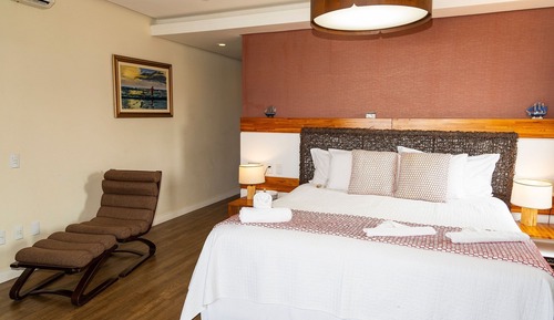 Suite de lujo, 1 cama de matrimonio grande, bañera de hidromasaje, vistas al mar