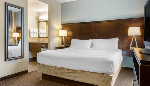 Suite estudio, 1 cama de matrimonio, accesible para personas con discapacidad (Comm, Roll-In Shower)