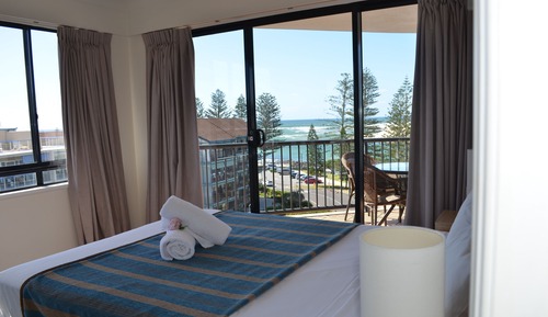 Top Floor One Bedroom Oceanview Apartment