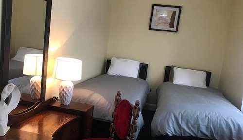 Habitación triple familiar (4)