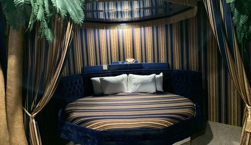 Suite (Arabian Nights)